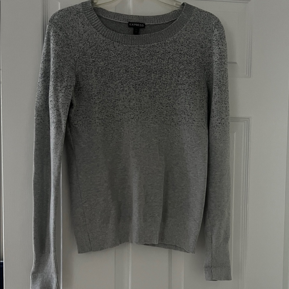 Express Women's Light Gray Crew Neck Sweater